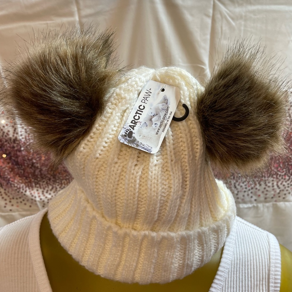 Cute knit hat with ears